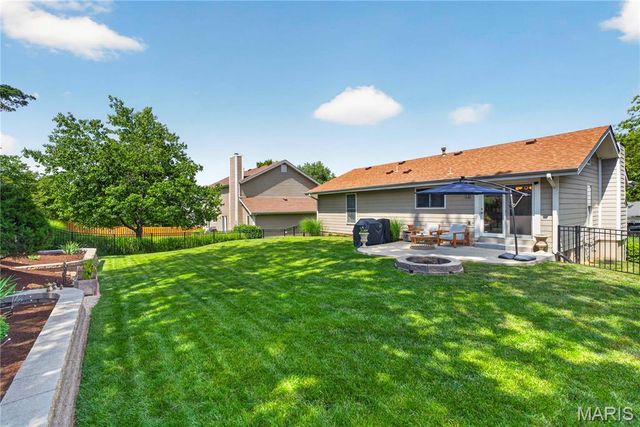 2521 Rain Forest Drive, Wildwood, MO 63011