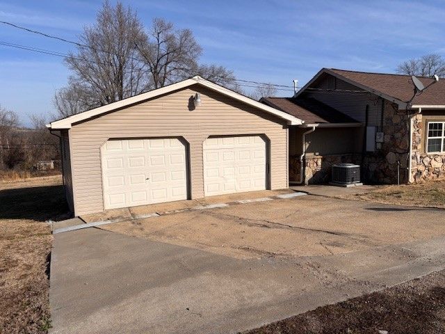 301 W Hill Street, Alpena, AR 72611