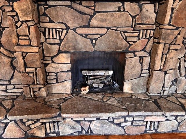 301 W Hill Street, Alpena, AR 72611