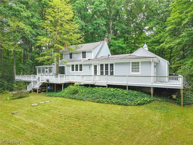 80 Mill Creek Lane, Moreland Hills, OH 44022