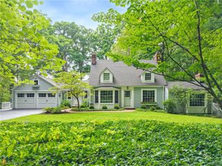 80 Mill Creek Lane, Moreland Hills, OH 44022