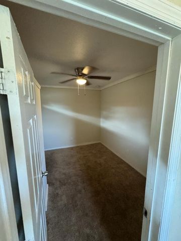 812 N 17th Street, Fort Pierce, FL 34950