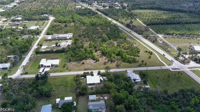 11900 Stringfellow RD, Bokeelia, FL 33922