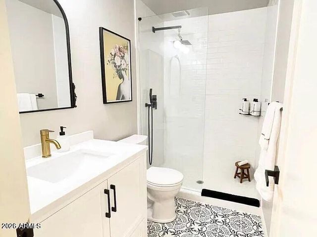 4338 N PARKWAY Avenue, Scottsdale, AZ 85251