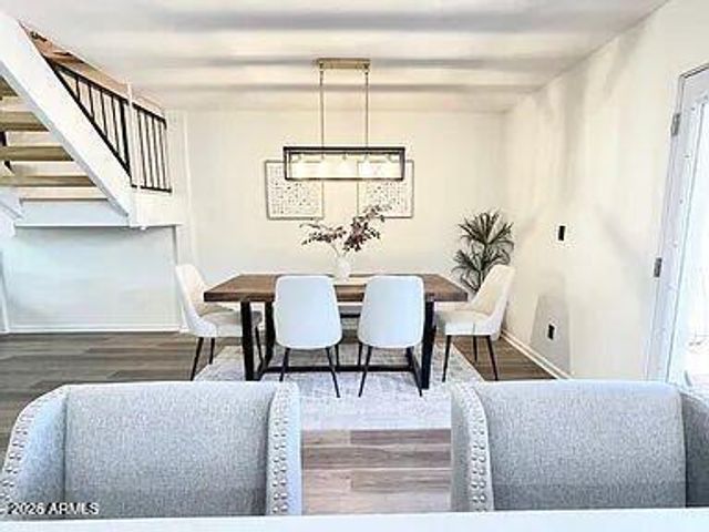 4338 N PARKWAY Avenue, Scottsdale, AZ 85251