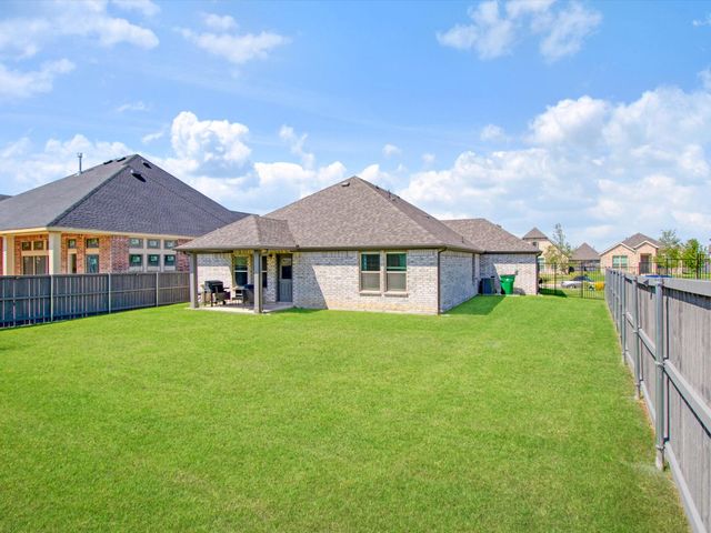 3541 Redbud Flower Trail, Prairie Ridge, TX 76084