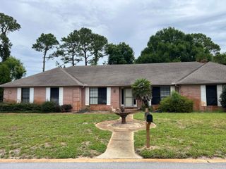 3 Neptune Drive, Mary Esther, FL 32569