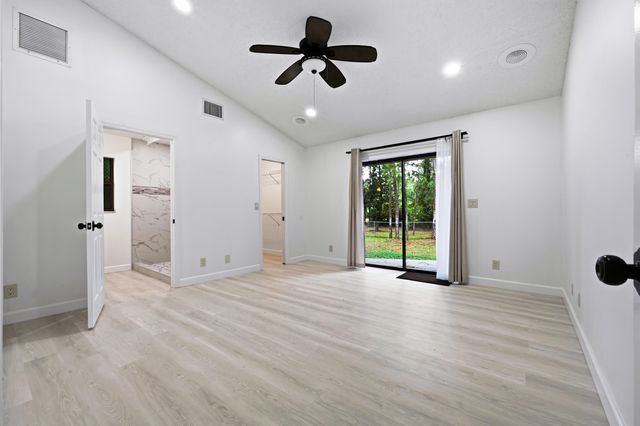 7380 155TH Place N, Palm Beach Gardens, FL 33418