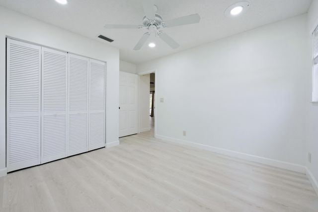 7380 155TH Place N, Palm Beach Gardens, FL 33418