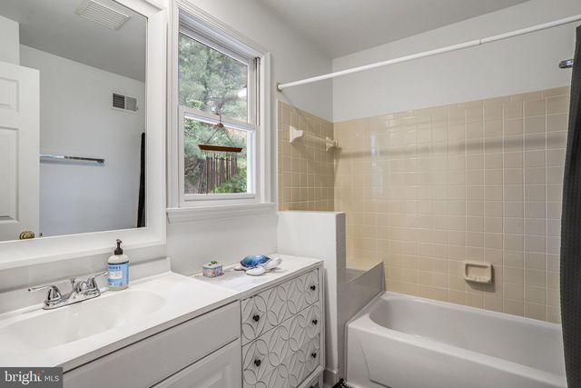 17303 BUEHLER RD, Olney, MD 20832