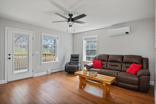 25 Fletcher Rd Unit 107, Fairfax, VT 05454