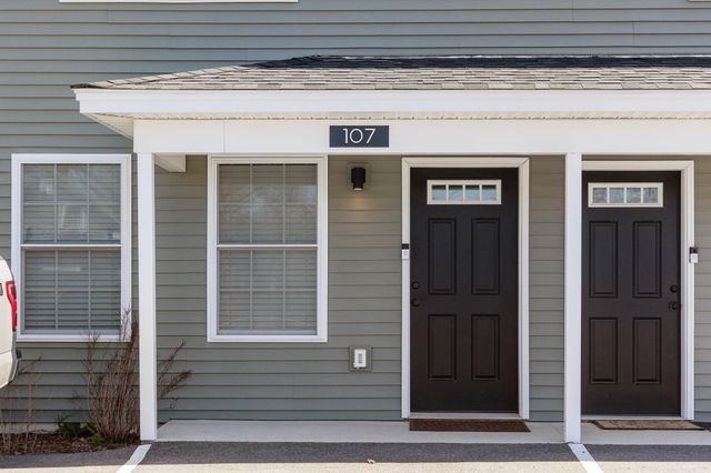 25 Fletcher Rd Unit 107, Fairfax, VT 05454
