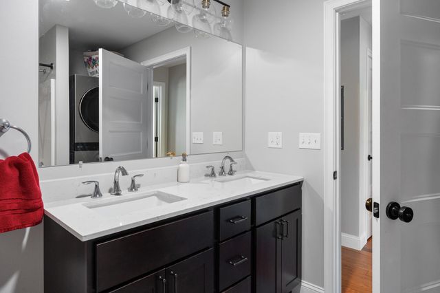 25 Fletcher Rd Unit 107, Fairfax, VT 05454