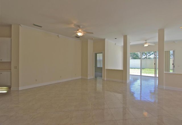 252 Sussex Circle, Jupiter, FL 33458