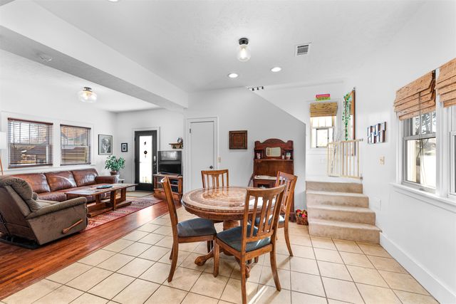 727 Highland Ave, Salina, KS 67401