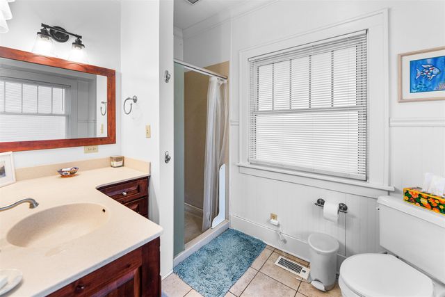 727 Highland Ave, Salina, KS 67401