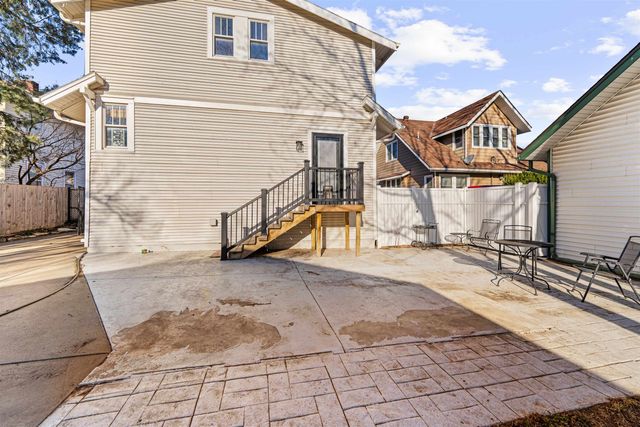 727 Highland Ave, Salina, KS 67401