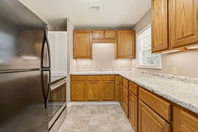 803 S Bleckley, Wichita, KS 67218