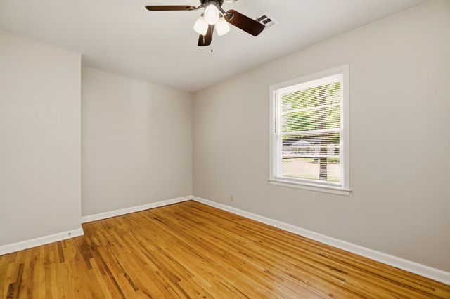 803 S Bleckley, Wichita, KS 67218