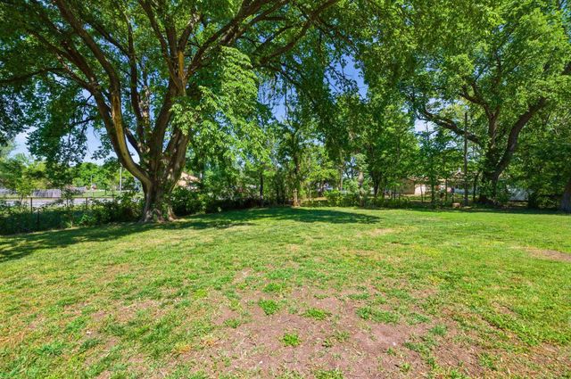 803 S Bleckley, Wichita, KS 67218