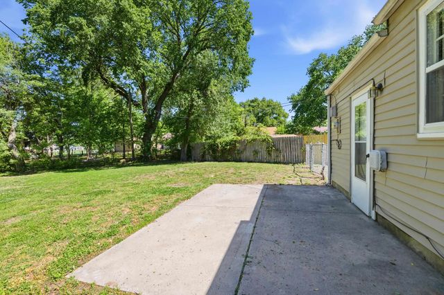 803 S Bleckley, Wichita, KS 67218