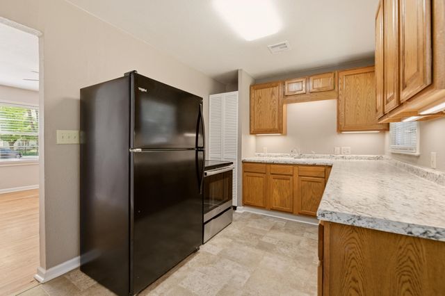 803 S Bleckley, Wichita, KS 67218