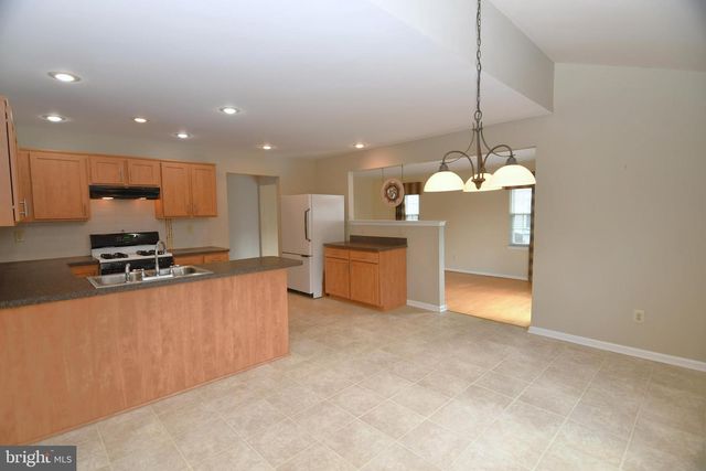 100 INDIAN CREEK WAY, Chalfont, PA 18914