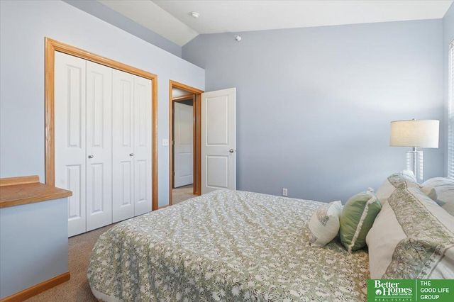 6036 N 167 Court, Omaha, NE 68116