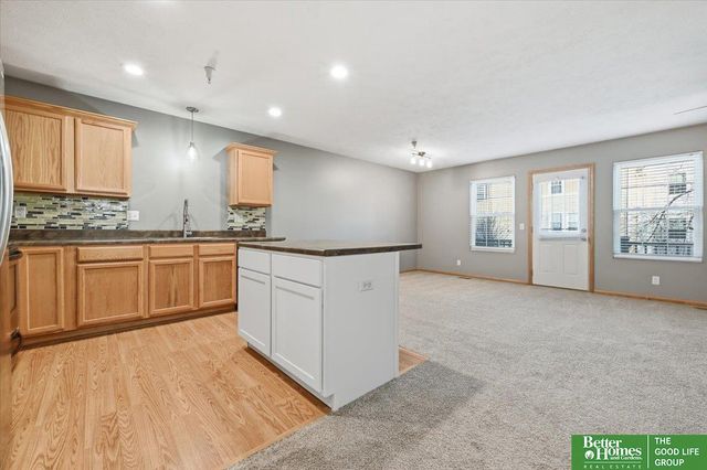 6036 N 167 Court, Omaha, NE 68116