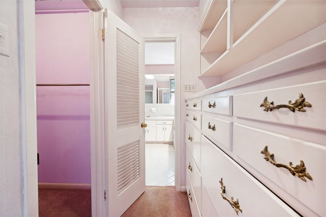925 Knott Place, Dallas, TX 75208