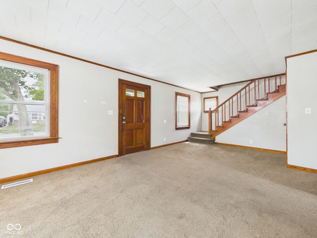 327 Edgemound Drive, Anderson, IN 46013