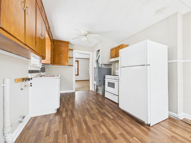 327 Edgemound Drive, Anderson, IN 46013