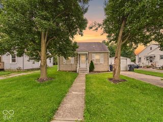 327 Edgemound Drive, Anderson, IN 46013