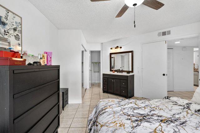 1548 SE Royal Green Circle 206, Port St. Lucie, FL 34952