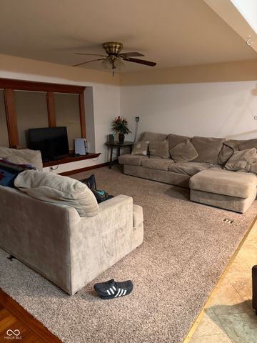 5830 N Mason Lane, Martinsville, IN 46151