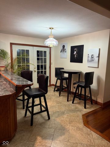 5830 N Mason Lane, Martinsville, IN 46151