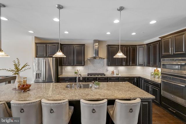 5313 STREAM BANK LN, Greenbelt, MD 20770