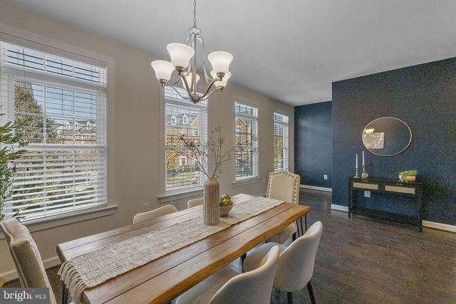 5313 STREAM BANK LN, Greenbelt, MD 20770