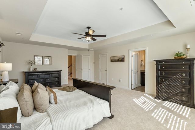 5313 STREAM BANK LN, Greenbelt, MD 20770