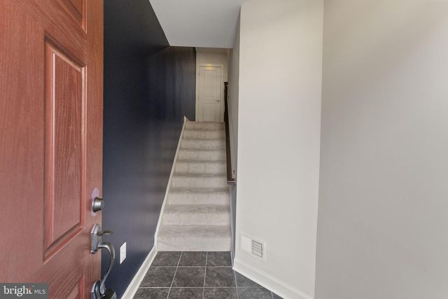 5313 STREAM BANK LN, Greenbelt, MD 20770