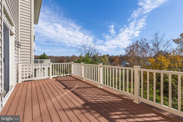 5313 STREAM BANK LN, Greenbelt, MD 20770
