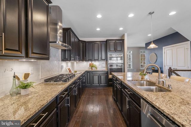 5313 STREAM BANK LN, Greenbelt, MD 20770