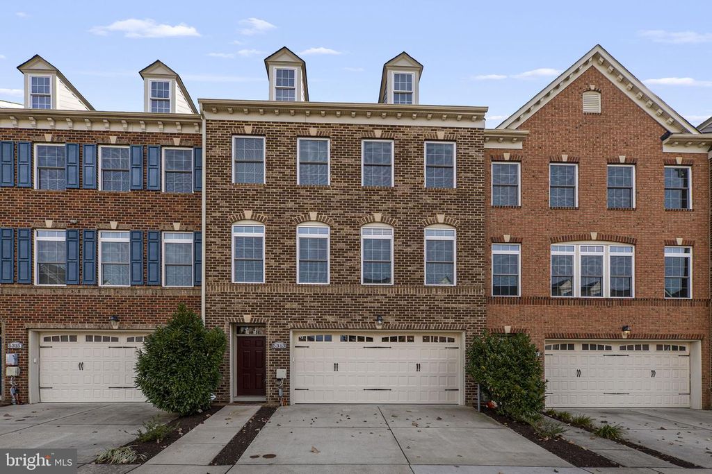 5313 STREAM BANK LN, Greenbelt, MD 20770