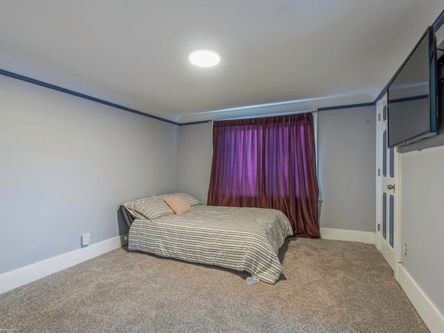 22631 Ridgeway Street, Saint Clair Shores, MI 48080