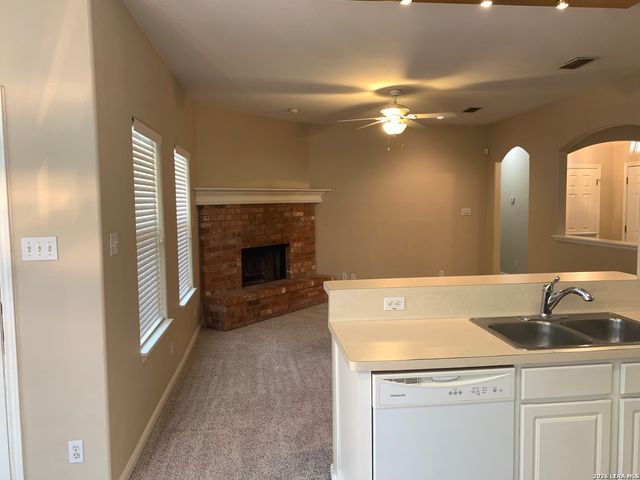947 RIVER ROCK, New Braunfels, TX 78130