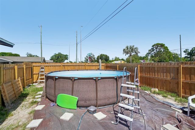 3495 OAK STREET, Dunedin, FL 34698