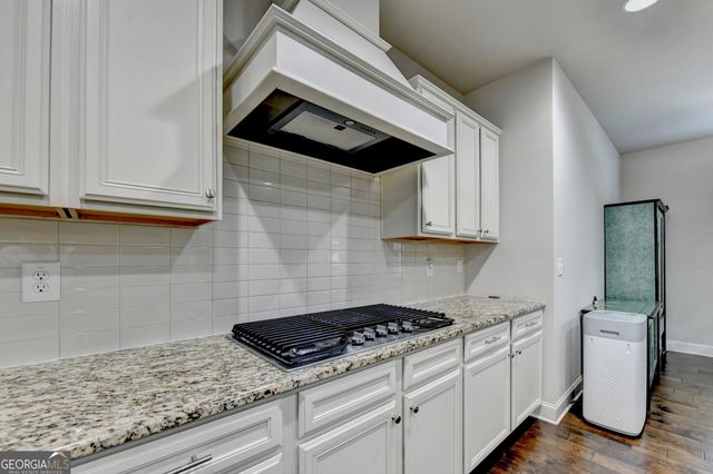 4922 Park Vale Drive, Buford, GA 30518