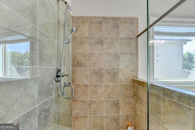 4922 Park Vale Drive, Buford, GA 30518