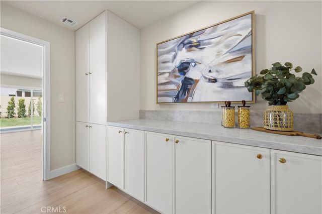 2133 Cochran, Simi Valley, CA 93065