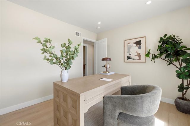 2133 Cochran, Simi Valley, CA 93065